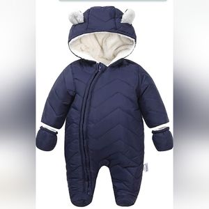 New Boys Lined Winter Onesie Gloves Set Size 6-9 Months